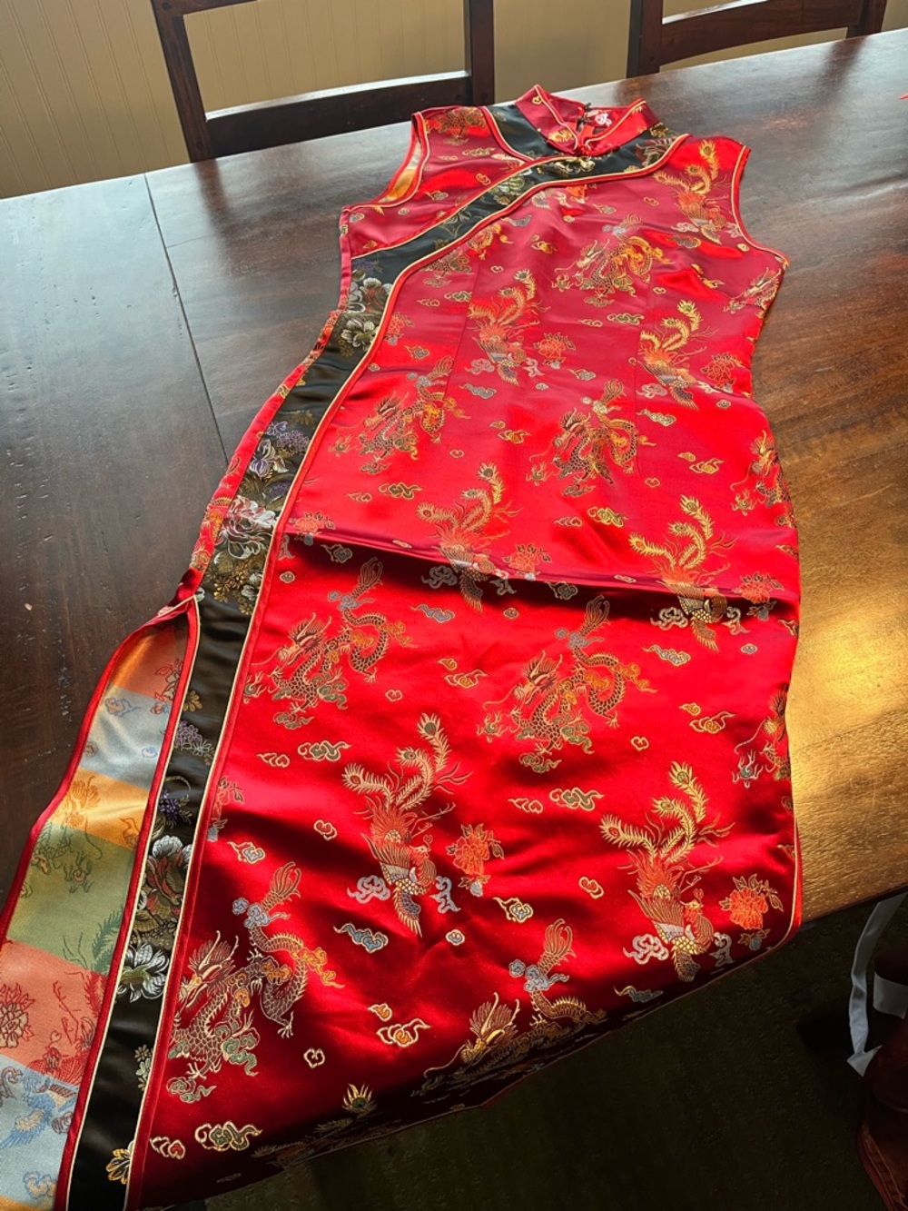 Red Chinese Satin Qipao Cheongsam Dress with Gold Embroidery